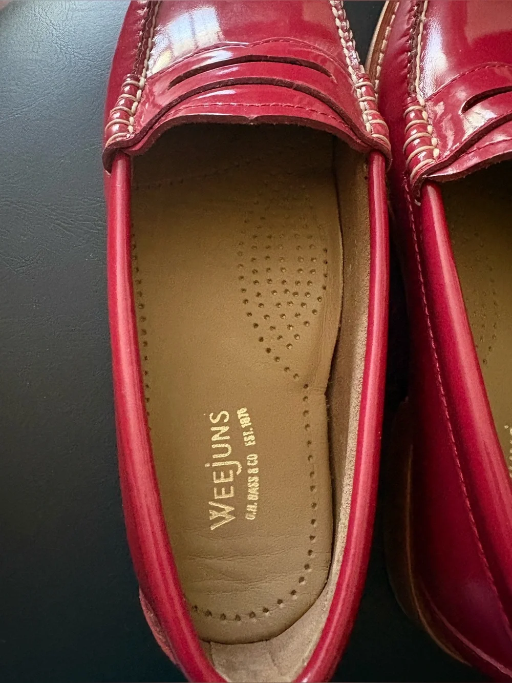 G.H. Bass & Co. VEEJuns Red Patent Leather Penny Loafers 6.5M